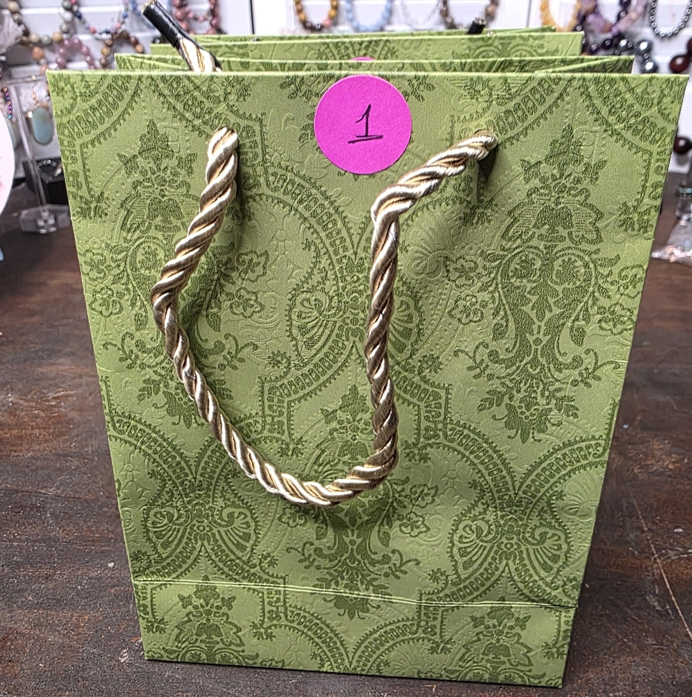 Mystery Deluxe Crystal Bag – $100 Value